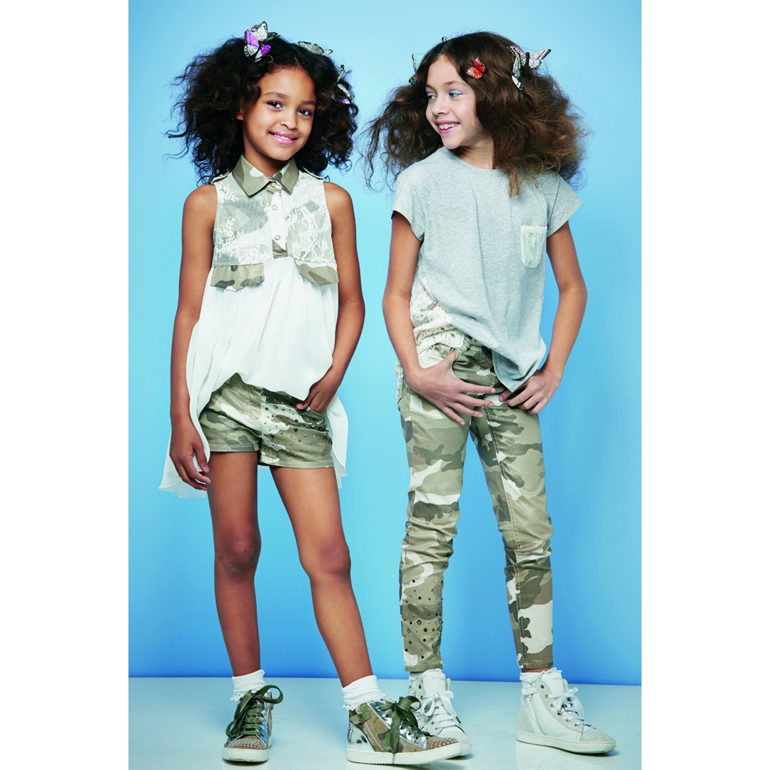 Близнецы одеваются. Monnalisa SS 2014. ALALOSHA одежда для детей. Стиль близнецов в одежде. Одежда для близняшек 13 лет.