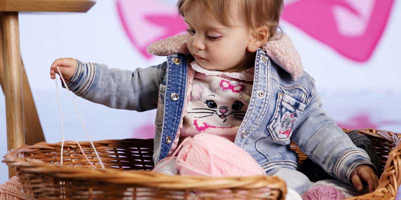 Ubranka niemowlęce dla dziewczynki Monnalisa, urocza odzież dla maluszka w pudrowym różu.